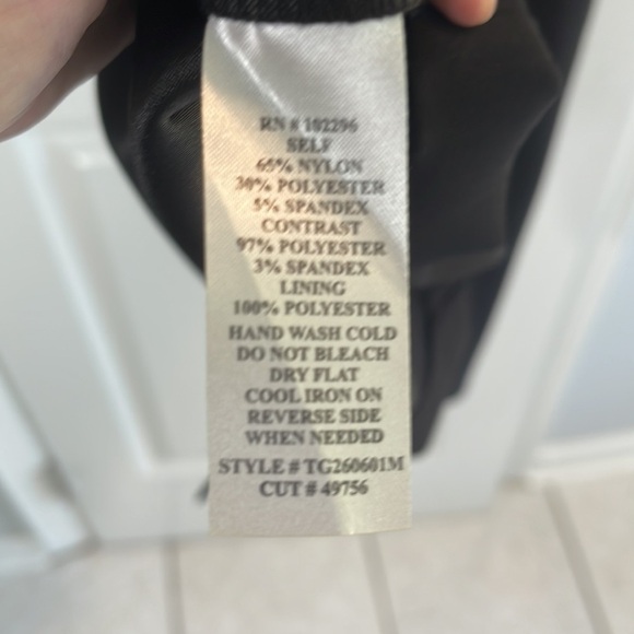 Connected women’s black sleeveless dress - Picture 10 of 10